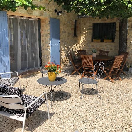 Maison De Plain Pied Pour 4 Pers Piscine Lussan Lussan  Kültér fotó