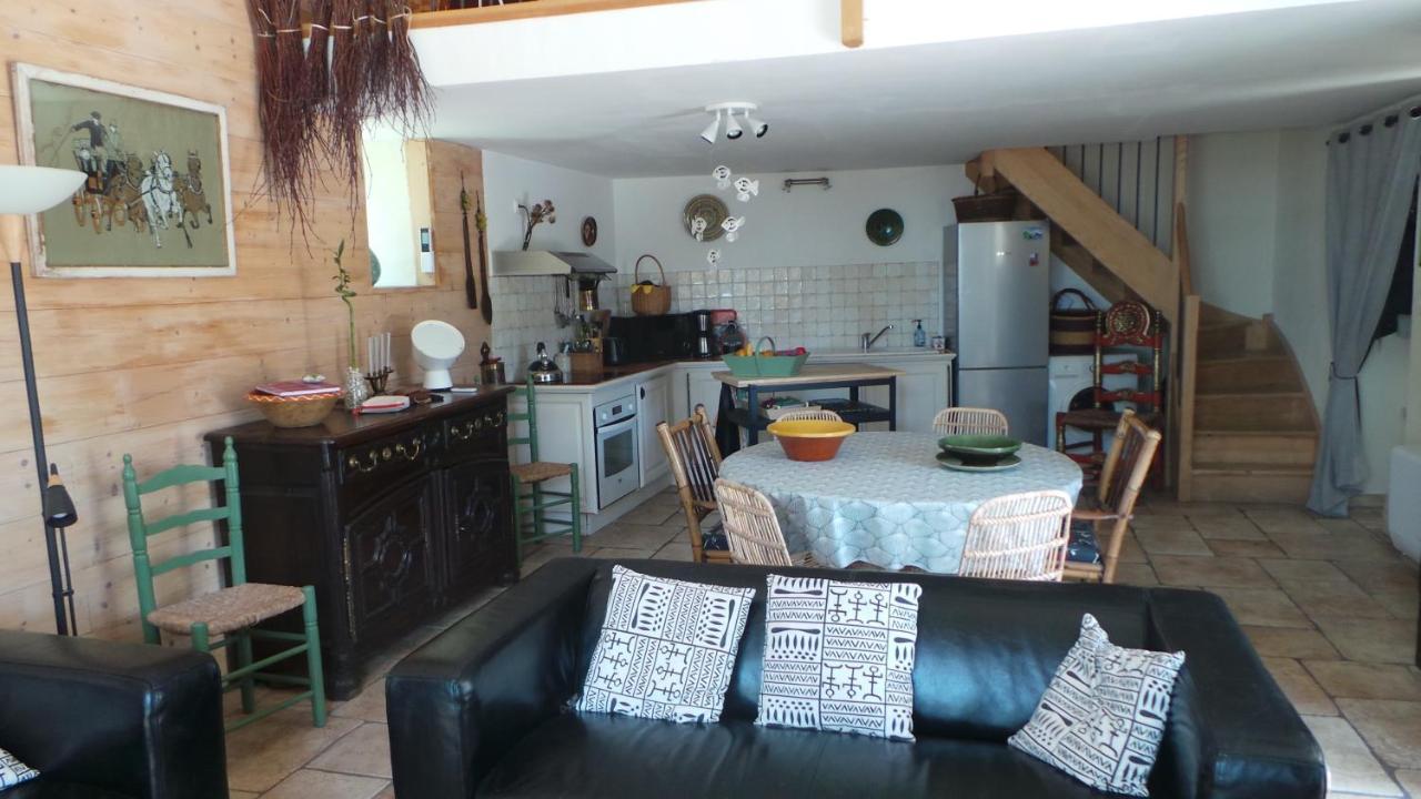 Maison De Plain Pied Pour 4 Pers Piscine Lussan Lussan  Kültér fotó